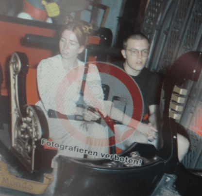 Unerlaubte Aufnahme von Philipp Parzer und Polina Matviyenko im Europapark Rust